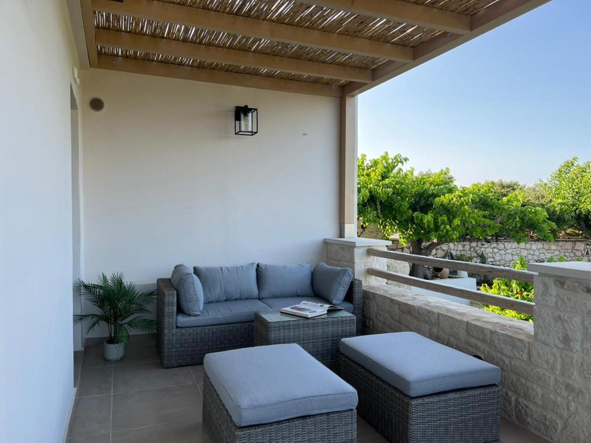 Amvikas Suites-Sitia Kültér fotó